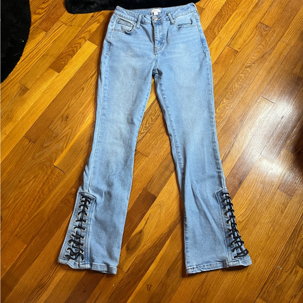 Forever 21 High Rise Lace Up Bottom Flare Jeans Size 29